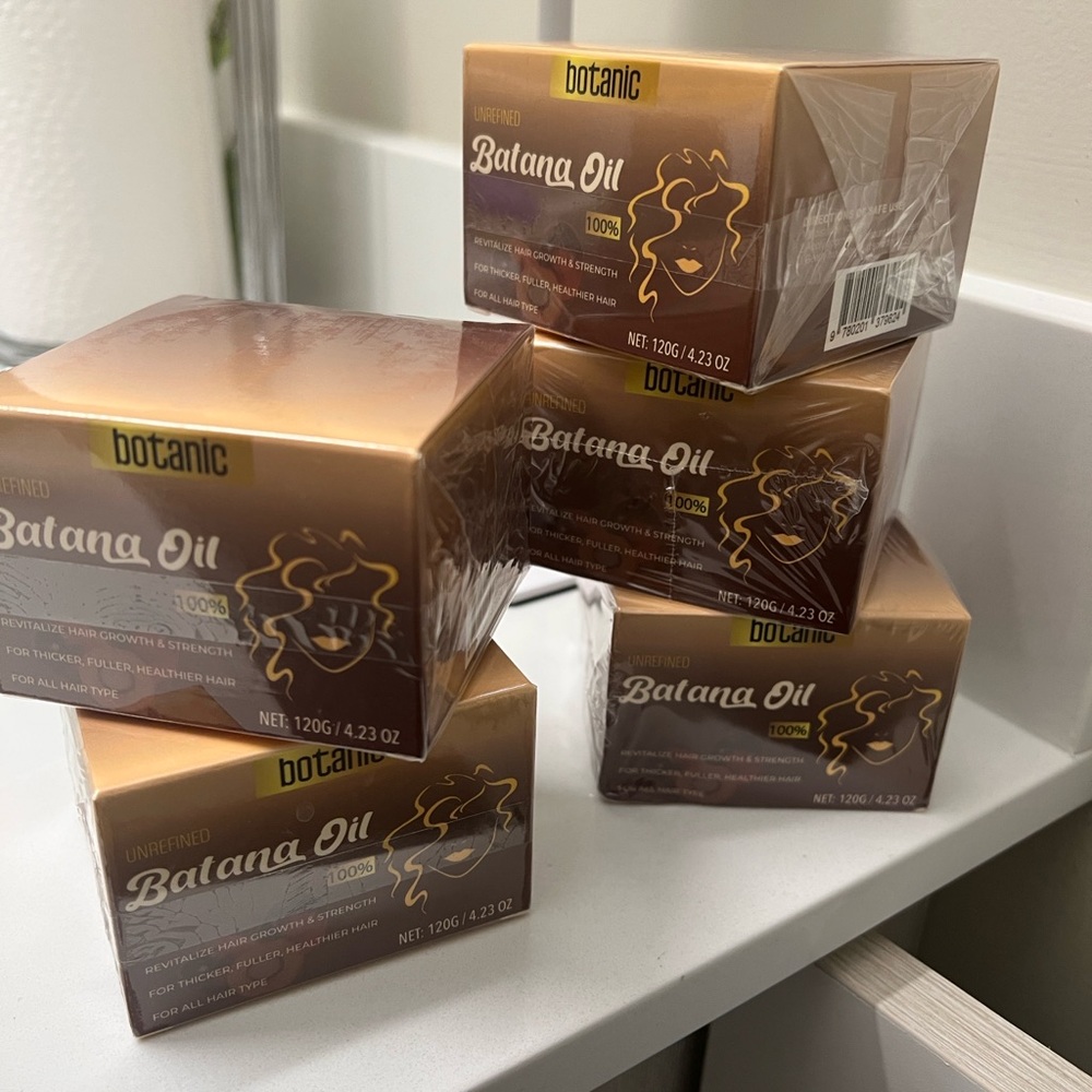 Botanic Batana Oil Hair Treatment
I OVER PURCHASED - Picture 2 of 3